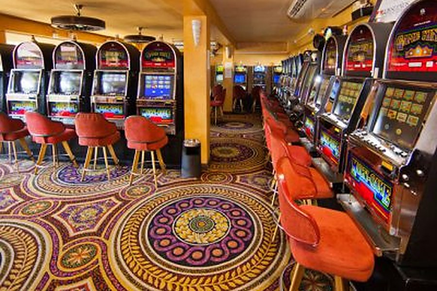 Slot machines at the Cocal casino
