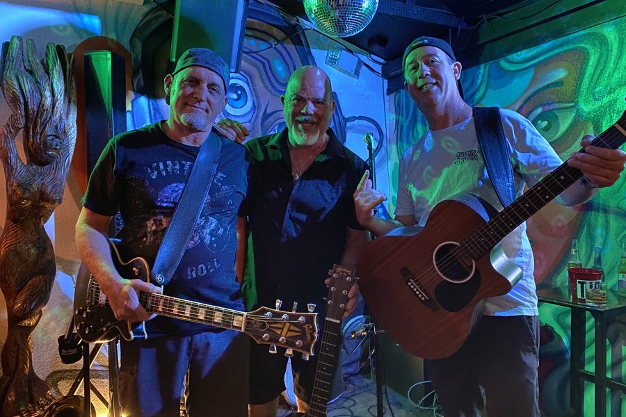 Live band playing at Jaco Bar