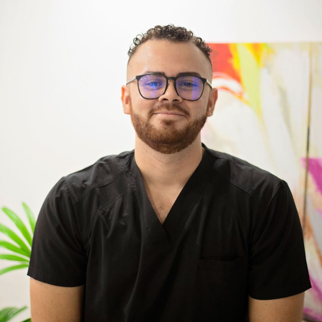 Friendly English-speaking dentist at Premier Dental Care in Jacó, Costa Rica