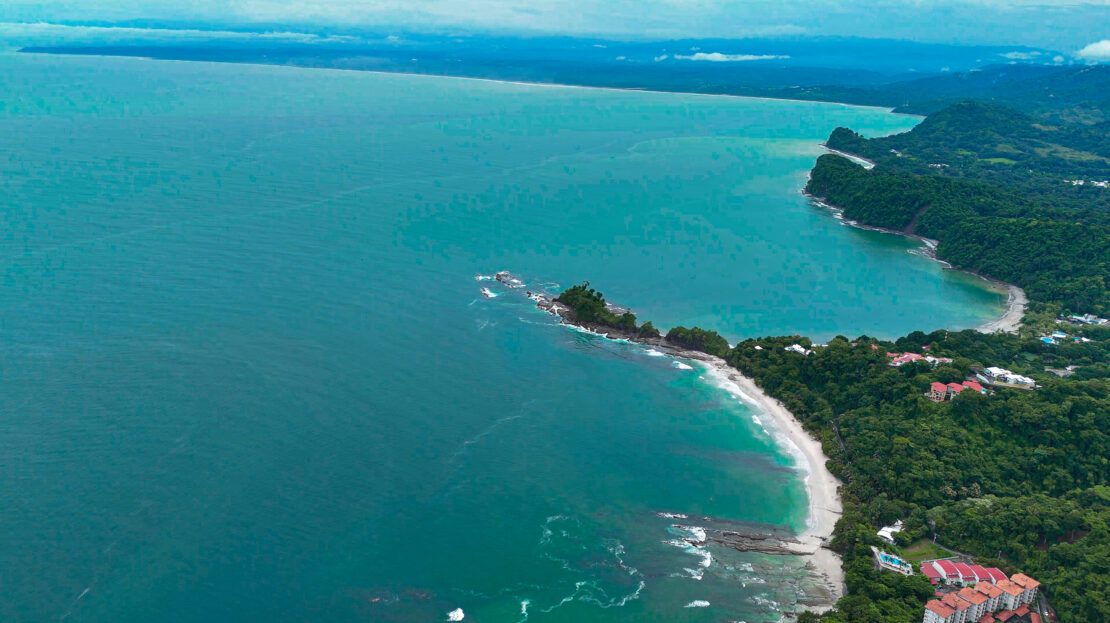 Elevated ocean view lot at Altos de Leona Mar, Punta Leona near Jaco Beach — panoramic Pacific Ocean views, best properties near Jaco Beach, Costa Rica