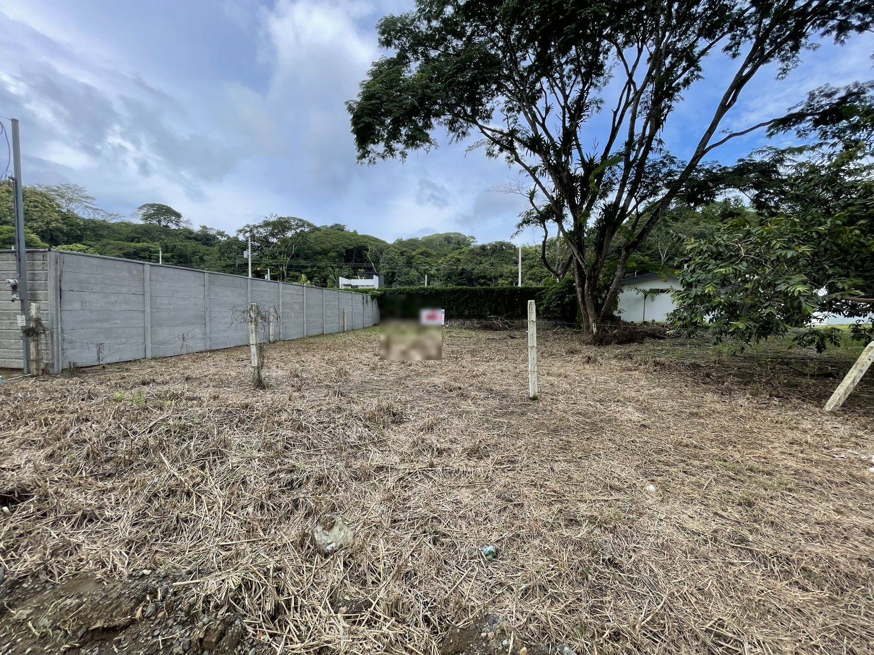 A building lot for sale in a quiet green residential area near Jaco — best priced real estate near Jaco Beach, Costa Rica