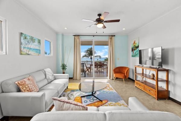 Condo VIP 10 — The Palms 504 beachfront condo in Jacó Beach