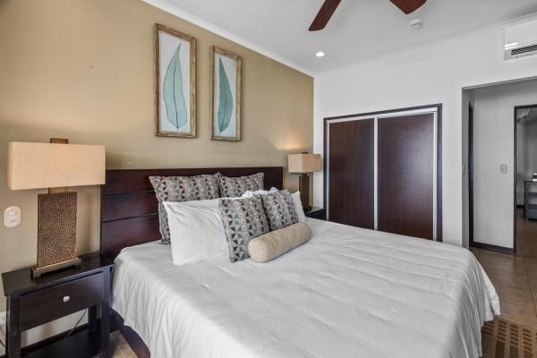 Condo VIP 13 — The Palms 404 beachfront condo in Jacó Beach