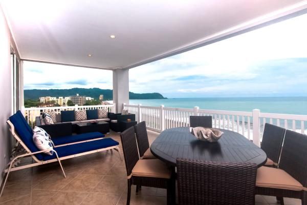 Condo VIP 15 — The Palms 902 beachfront condo in Jacó Beach