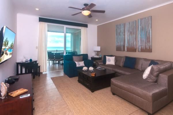 Condo VIP 15 — The Palms 902 beachfront condo in Jacó Beach