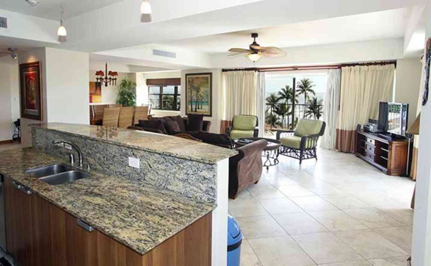 Condo VIP 16 — Vista Mar 4D oceanfront condo in Jacó Beach