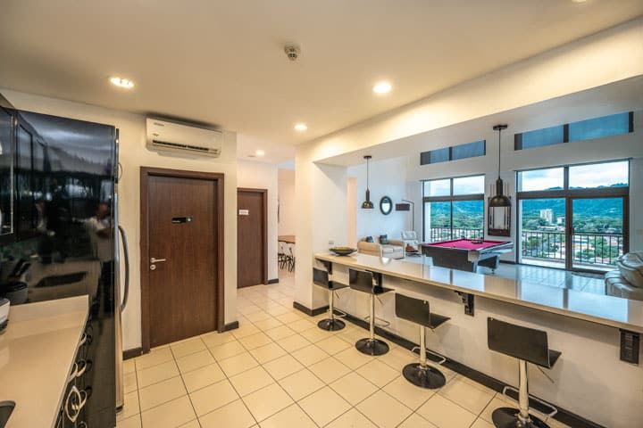 Condo VIP 5 — Jaco Bay oceanview penthouse #31002 in Jacó Beach