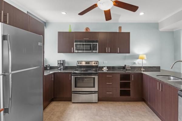Condo VIP 9 — The Palms 304 beachfront condo in Jacó Beach