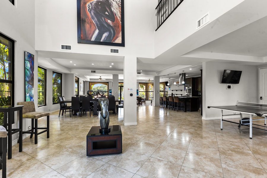 Casa VIP 10 — 10-suite jungle villa in Jacó, luxury suite, pool area or villa grounds