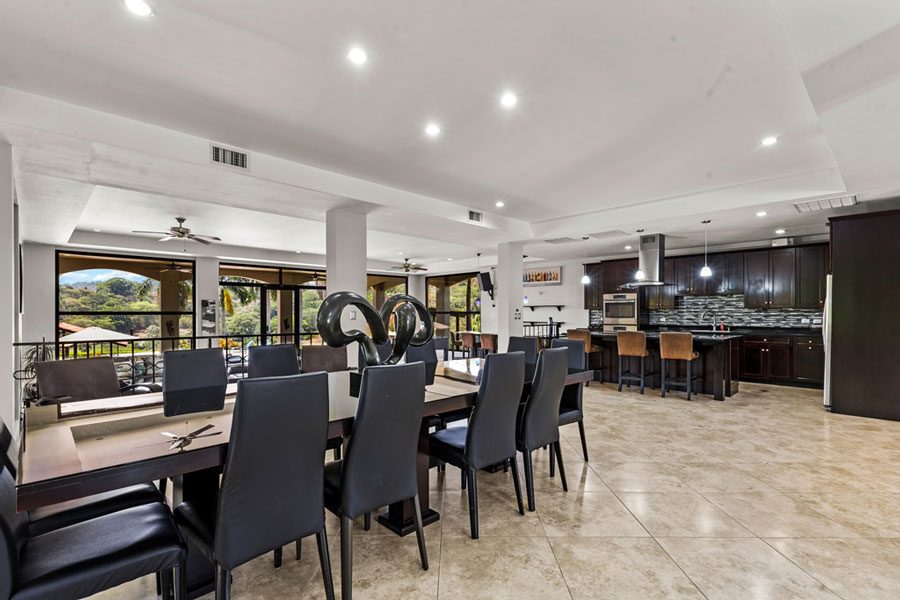 Casa VIP 10 — 10-suite jungle villa in Jacó, luxury suite, pool area or villa grounds