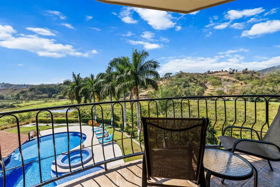 Casa VIP 10 — 10-suite jungle villa in Jacó, luxury suite, pool area or villa grounds