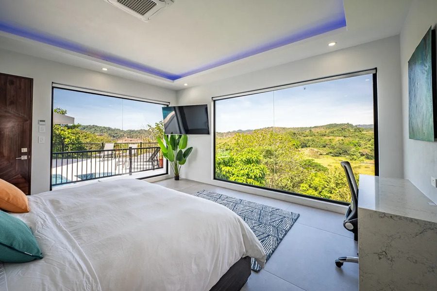 Casa VIP 11 — 7-suite jungle villa in Jacó, luxury suite, pool area or villa grounds