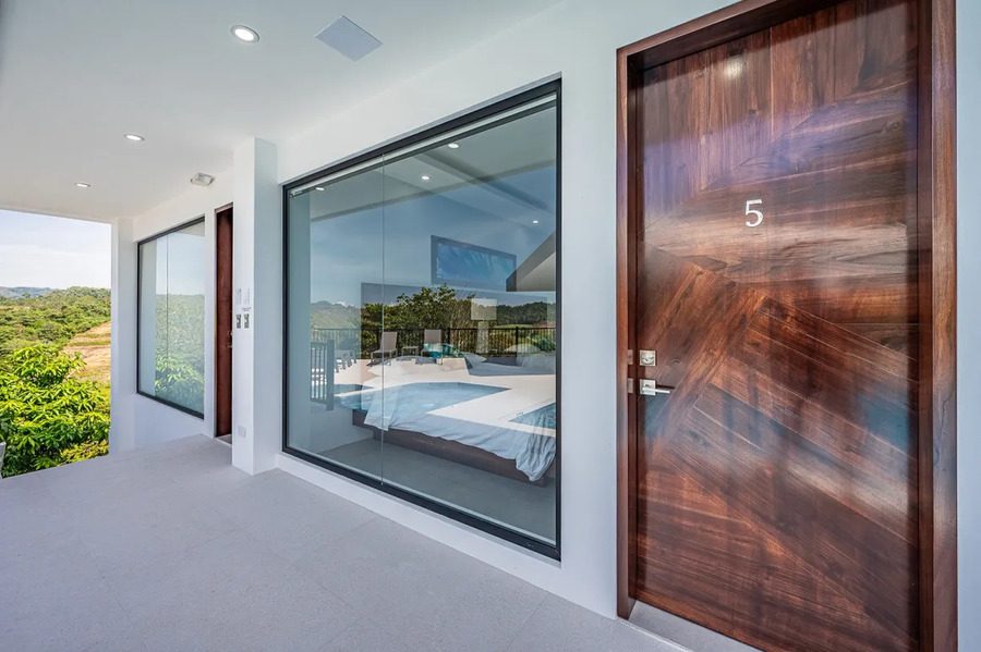 Casa VIP 11 — 7-suite jungle villa in Jacó, luxury suite, pool area or villa grounds