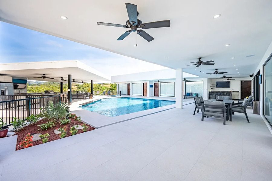 Casa VIP 11 — 7-suite jungle villa in Jacó, luxury suite, pool area or villa grounds