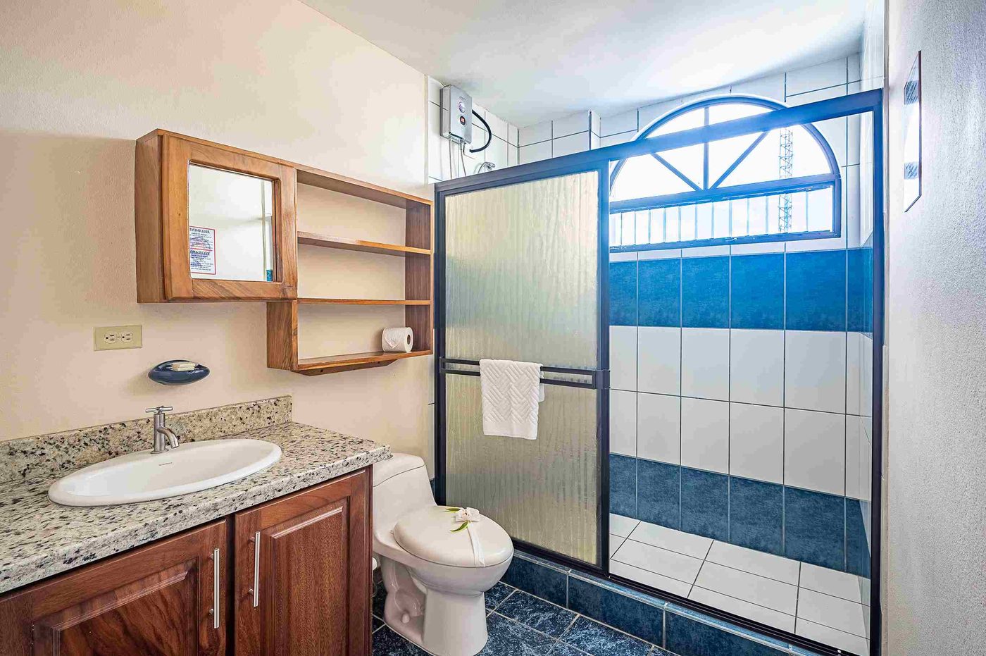Casa VIP 13 — OZ Hotel, 14-suite beachfront hotel in Jacó, photo 21