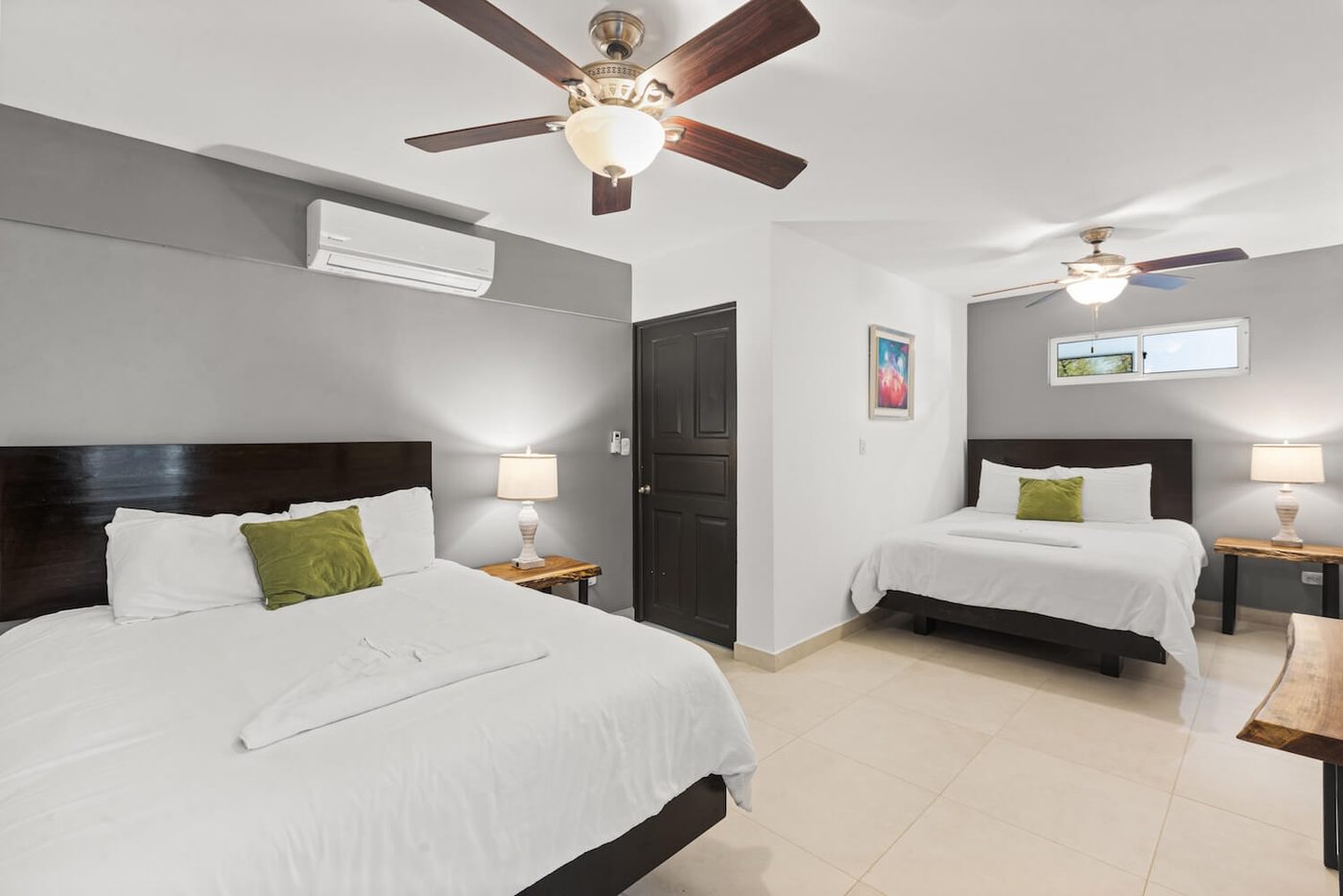 Casa VIP 14 — Casa Blanca, 14-bedroom beachfront estate in Jacó, photo 11