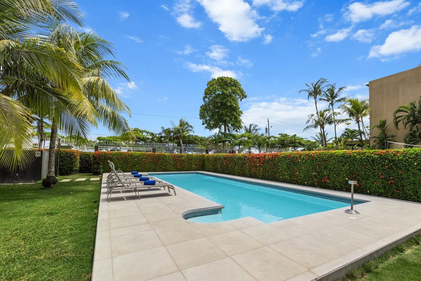 Casa VIP 14 — Casa Blanca, 14-bedroom beachfront estate in Jacó, photo 19