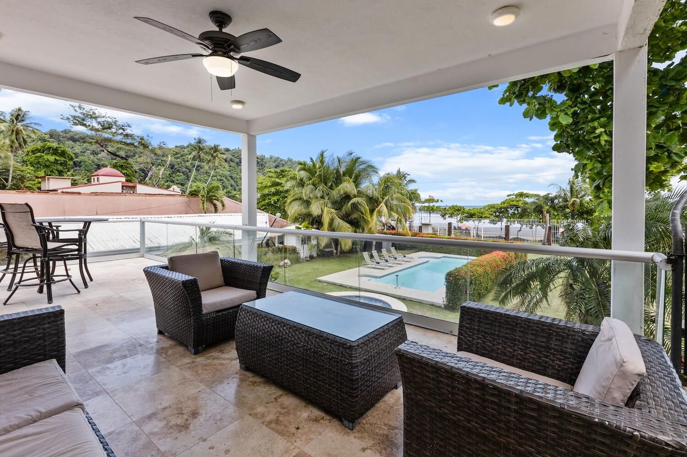 Casa VIP 14 — Casa Blanca, 14-bedroom beachfront estate in Jacó, photo 27