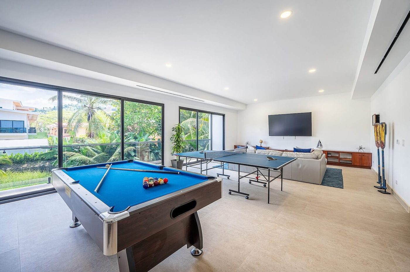 Casa VIP 21 — 7 beachfront villas, Jacó Beach