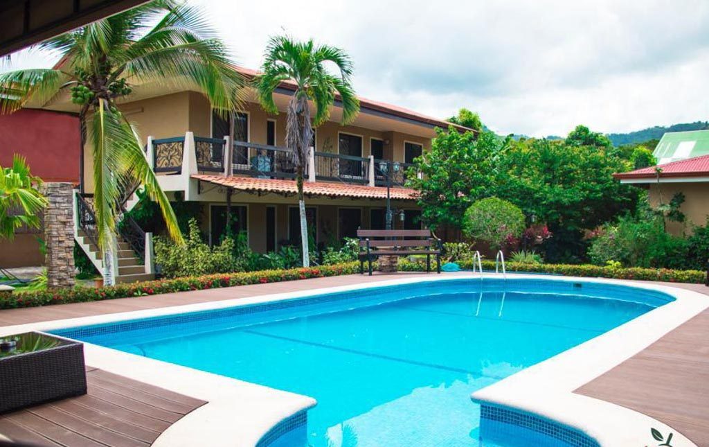 Casa VIP 3 — 7-bedroom villa compound in downtown Jacó Beach, photo 26