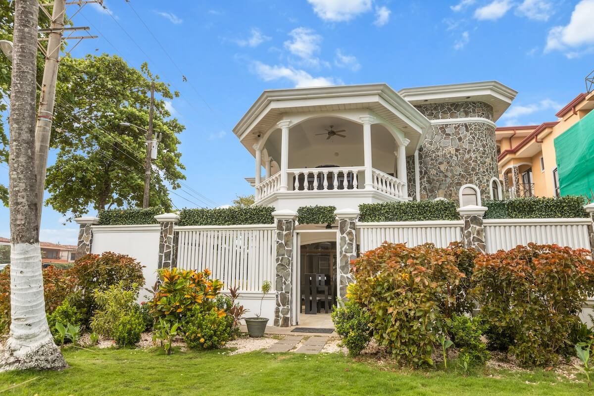 Casa VIP 34 — North Beach Villa, Jacó Beach