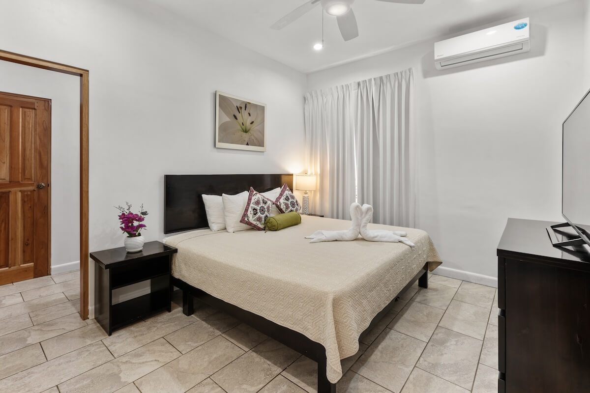 Casa VIP 34 — North Beach Villa, Jacó Beach