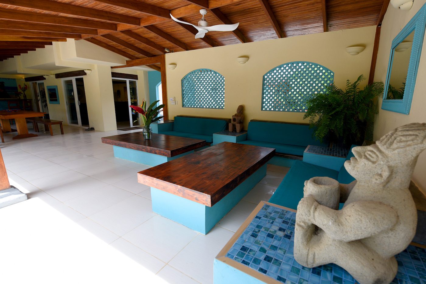 Casa VIP 37 — Casa Cortes beachfront villa, Jacó Beach