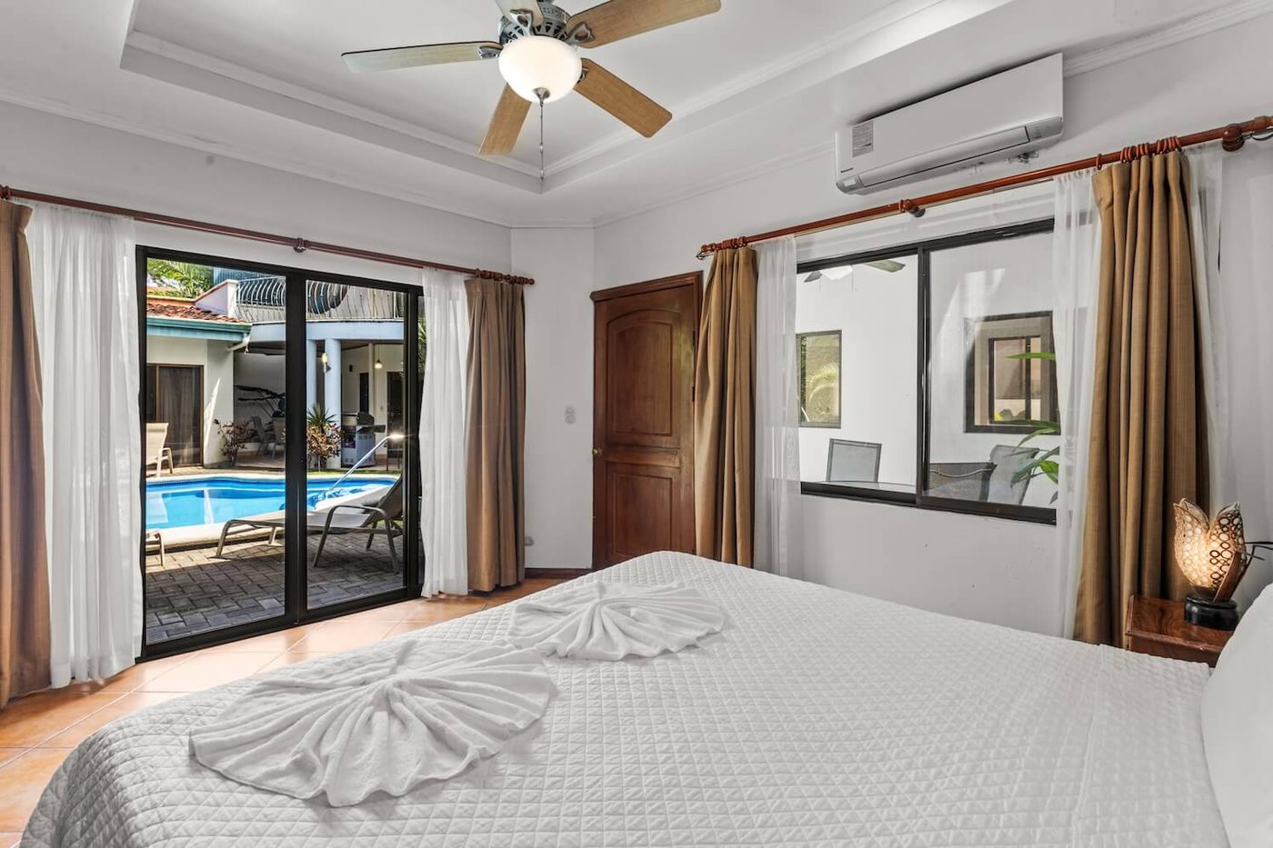 Casa VIP 38 — Casa Cuatro, Jacó