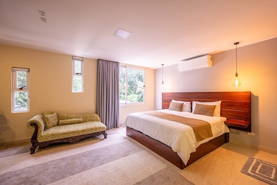 Casa VIP 4 — new modern 8-bedroom luxury villa in downtown Jacó Beach, photo 17