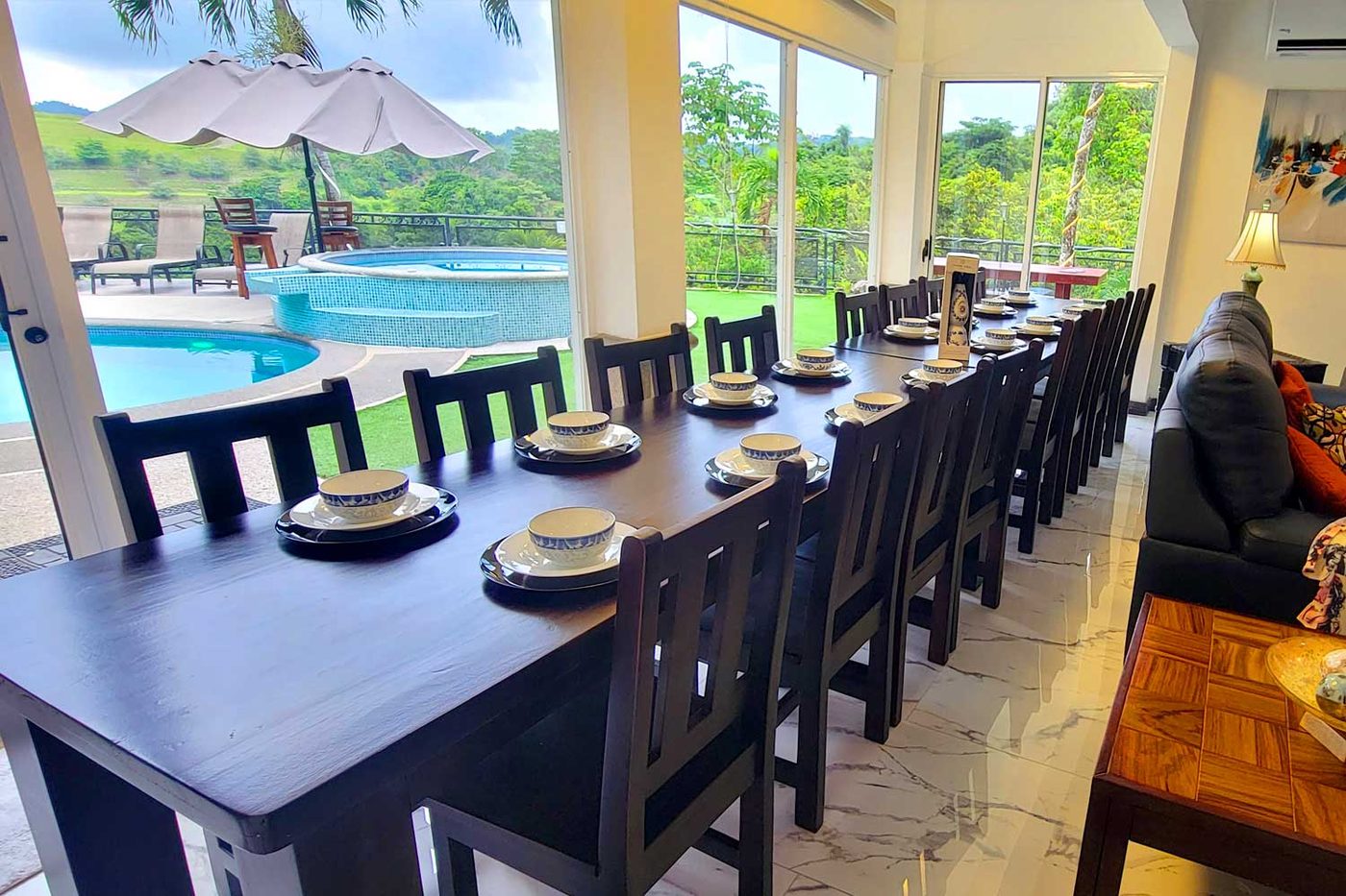 Villa Los Amigos in Jacó Beach