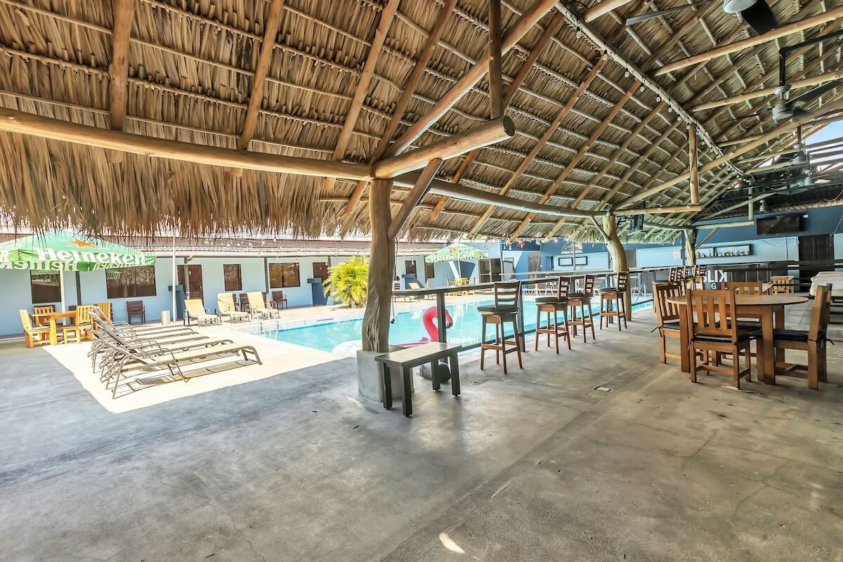 Republik House in Jacó Beach