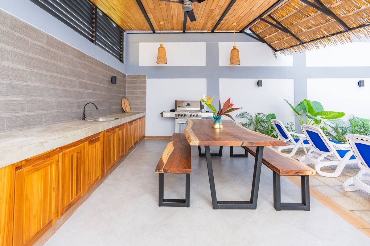 Villa Momento retreat in Playa Hermosa