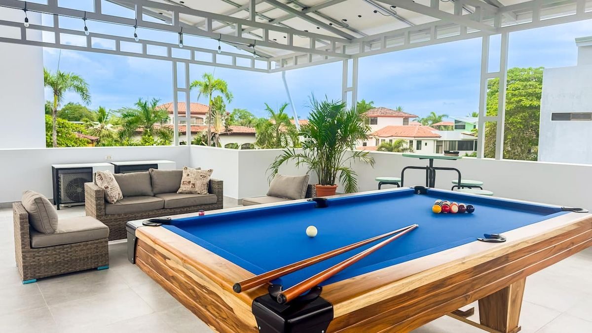 Villa Momento retreat in Playa Hermosa