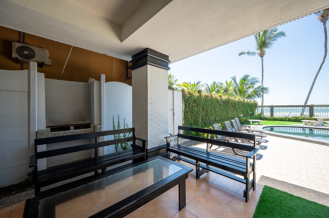 Casa VIP 63 — Casa Dulce beachfront villa in Jacó Beach