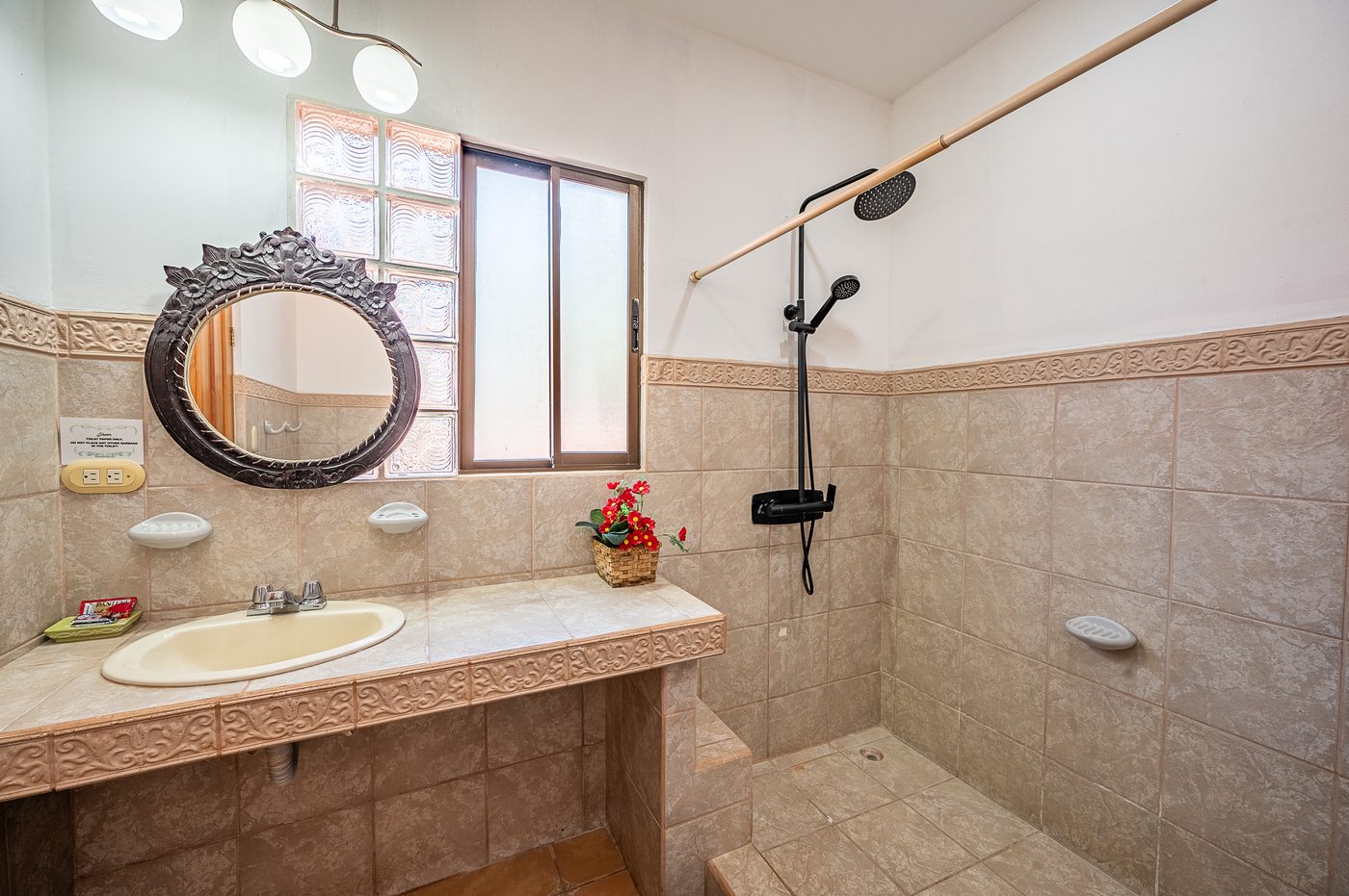 Casa VIP 63 — Casa Dulce beachfront villa in Jacó Beach