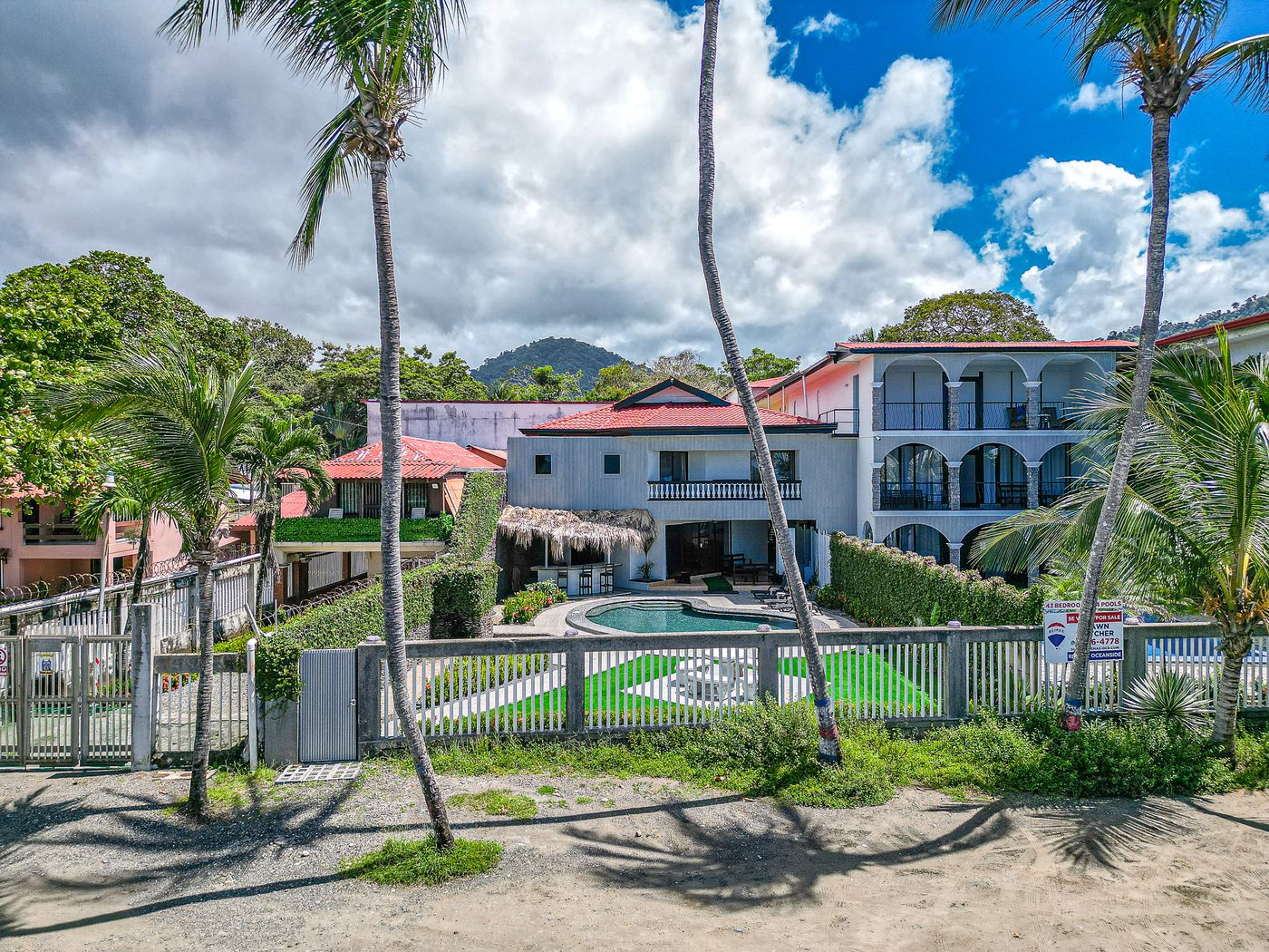 Casa VIP 63 — Casa Dulce beachfront villa in Jacó Beach