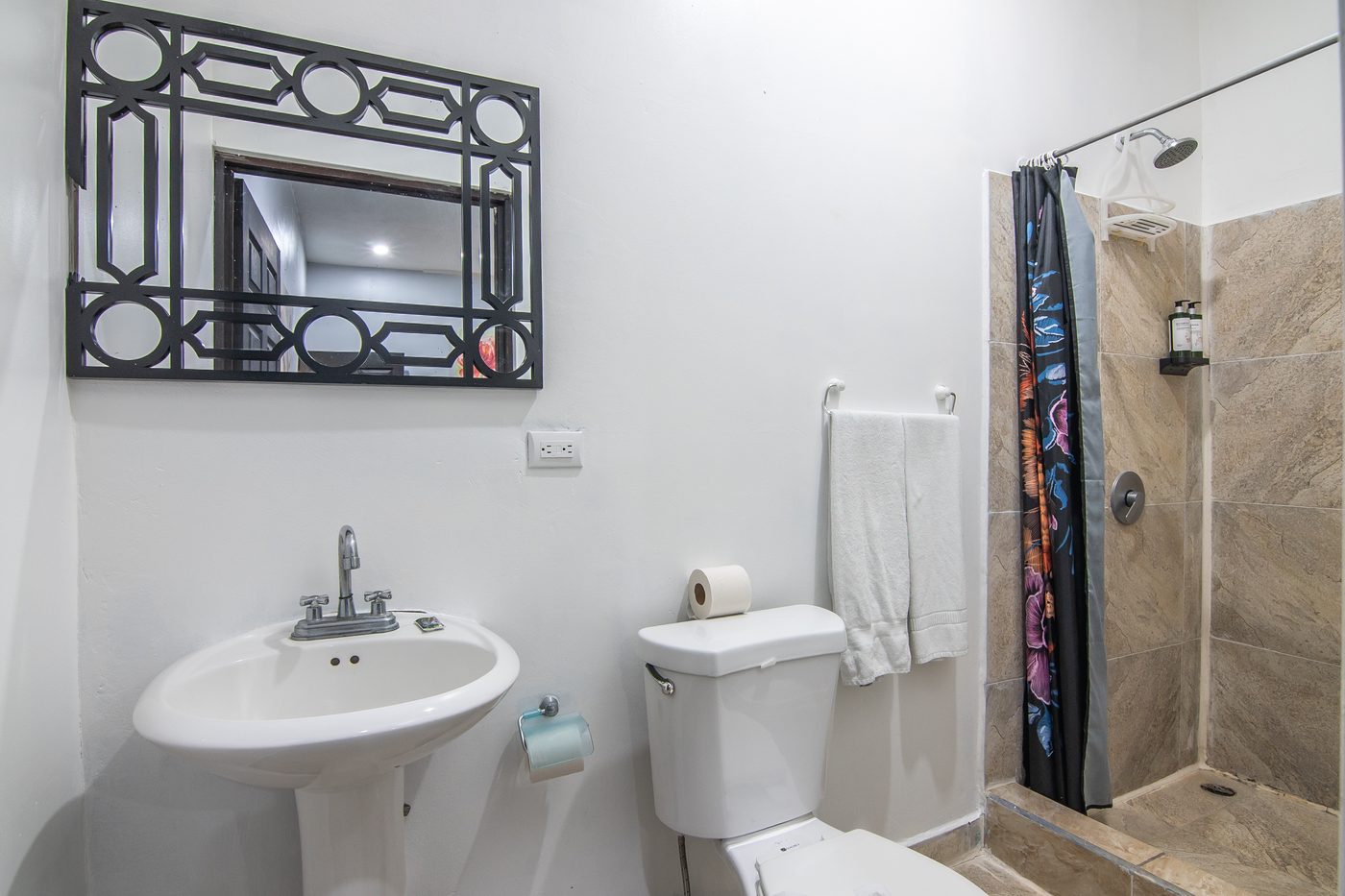 Casa VIP 64 — Casa Dulce Sol group villa in Jacó Beach