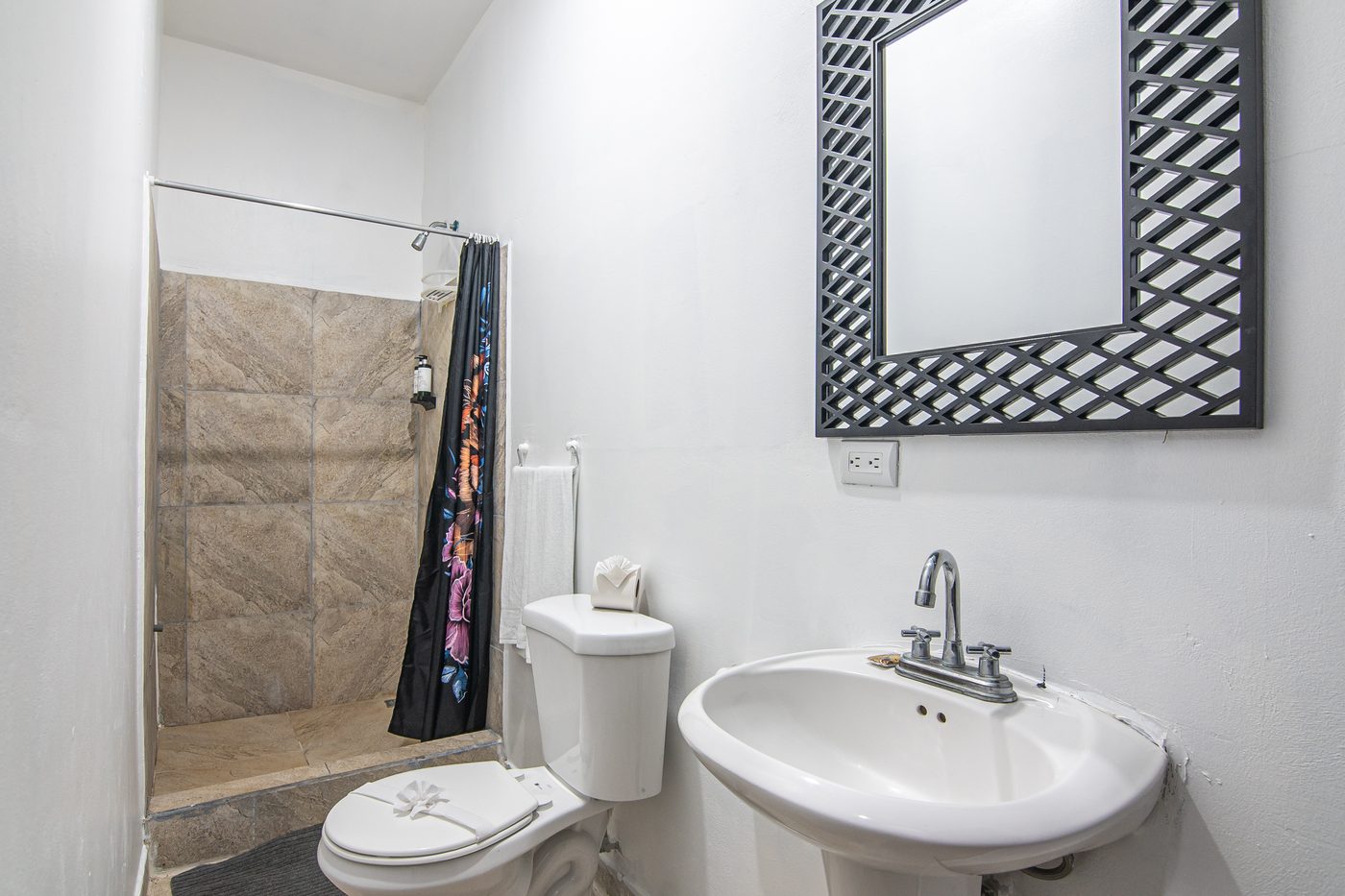 Casa VIP 64 — Casa Dulce Sol group villa in Jacó Beach