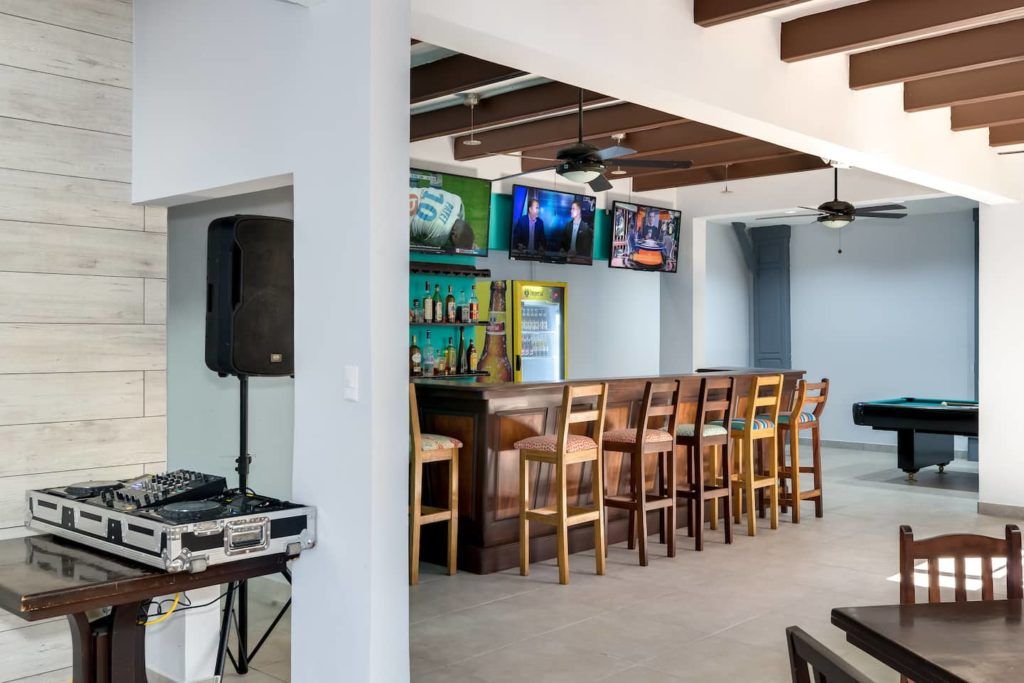 Casa VIP 65 — Casa Poseidon party villa in Jacó Beach