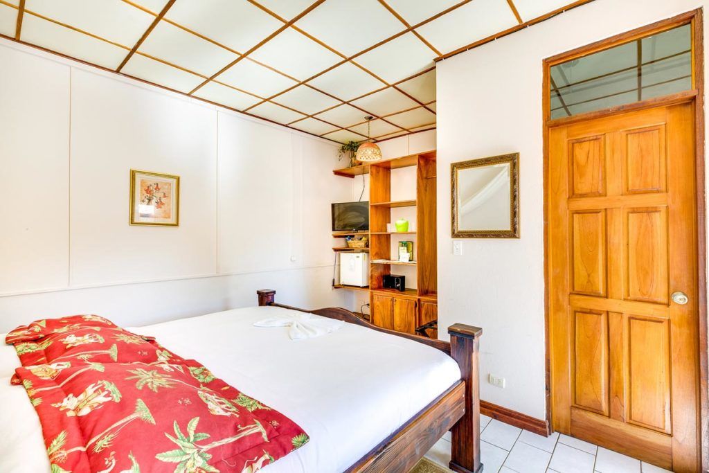 Casa VIP 65 — Casa Poseidon party villa in Jacó Beach