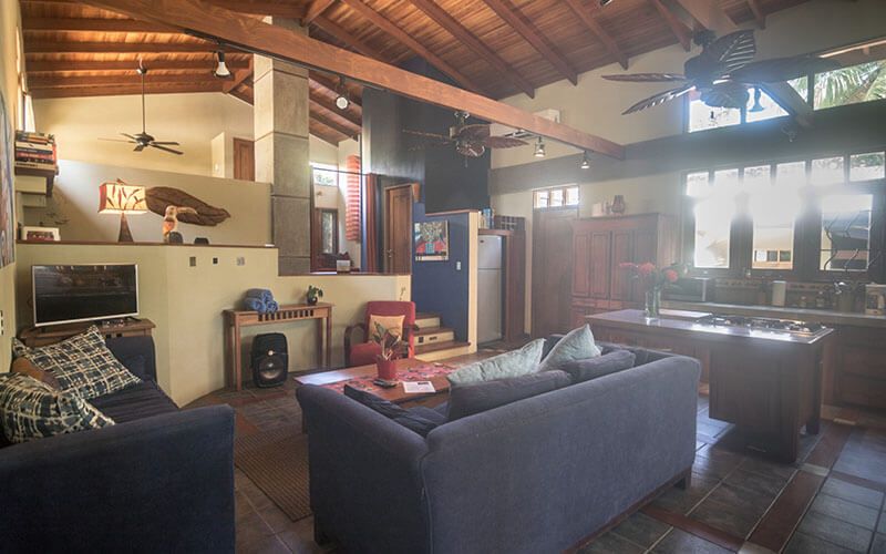 Casa VIP 66 — Casa Del Mar villa near the beach in Jacó