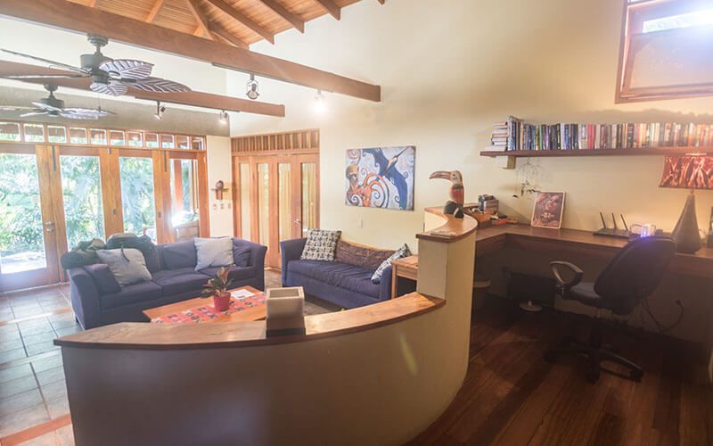 Casa VIP 66 — Casa Del Mar villa near the beach in Jacó