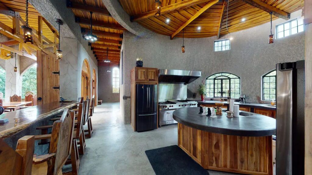 Casa VIP 67 — Hermosa Castle 10-acre beachfront estate in Playa Hermosa