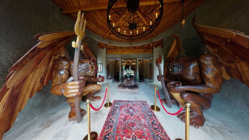 Casa VIP 67 — Hermosa Castle 10-acre beachfront estate in Playa Hermosa