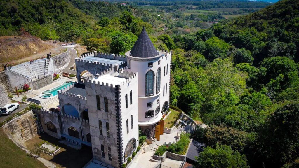 Casa VIP 67 — Hermosa Castle 10-acre beachfront estate in Playa Hermosa