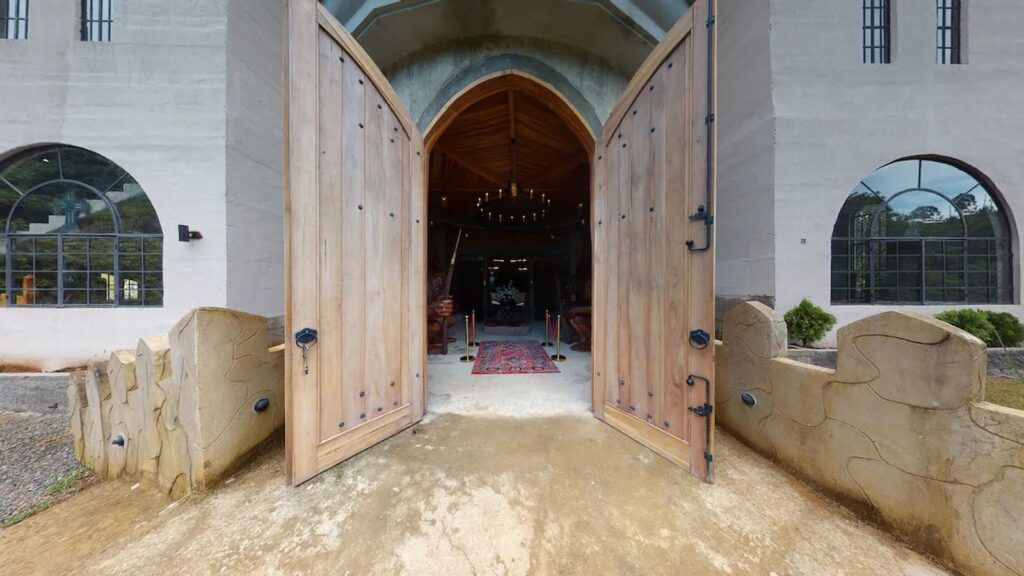 Casa VIP 67 — Hermosa Castle 10-acre beachfront estate in Playa Hermosa