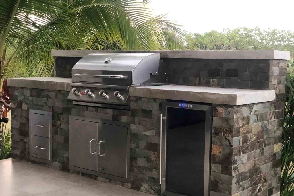 Casa VIP 69 — Villa Hermosa beachfront master-suite villa in Playa Hermosa
