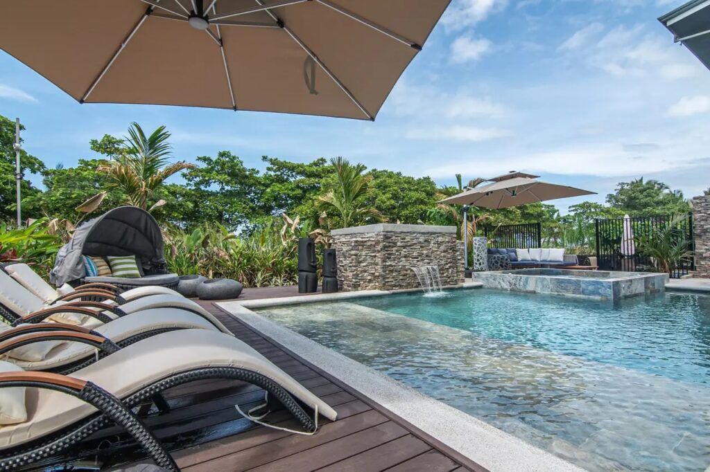 Casa VIP 70 — Hermosa Villa 2 beachfront villa in Playa Hermosa