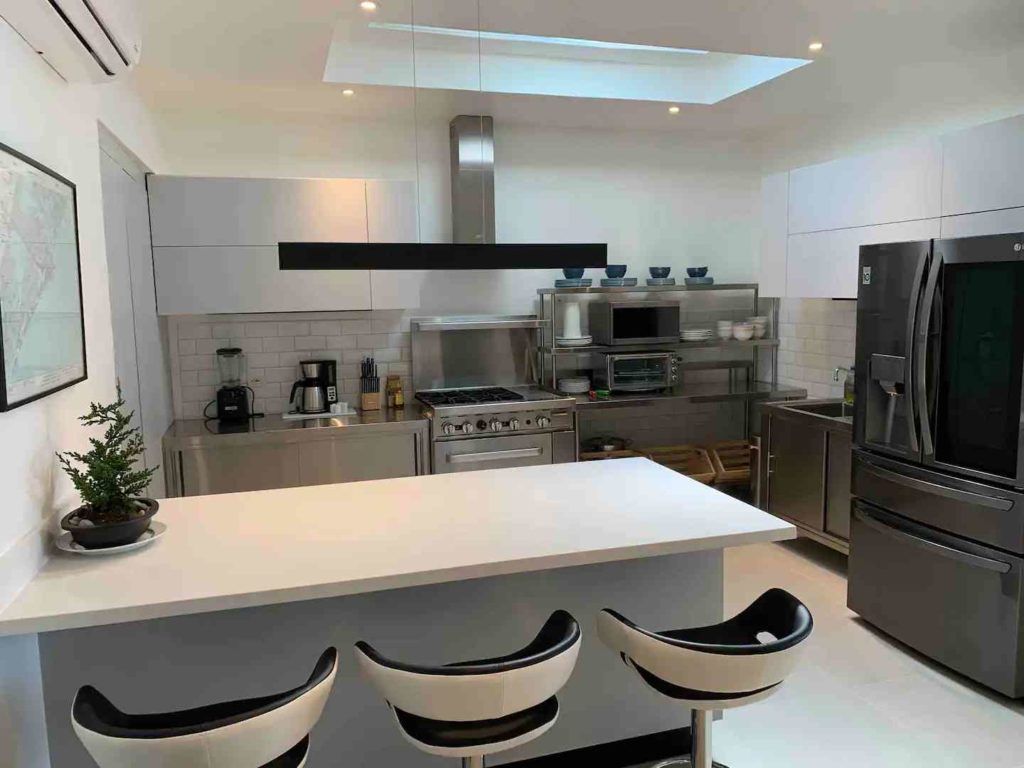 Casa VIP 72 — Backyard Beach House oceanfront villa in Playa Hermosa