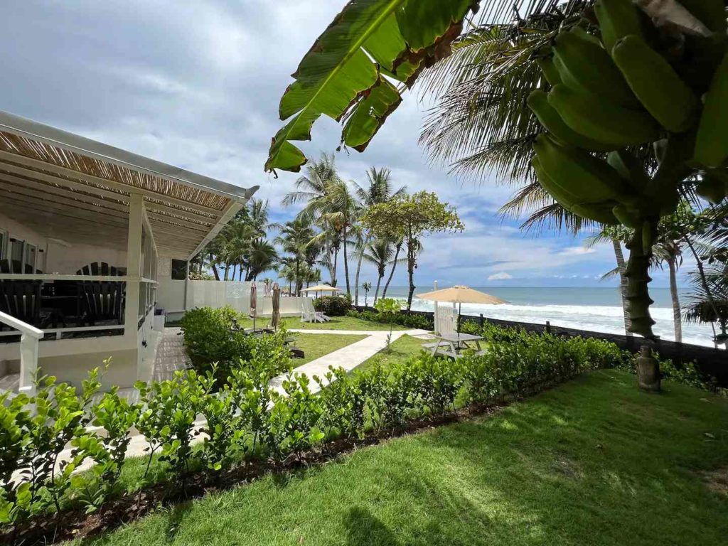 Casa VIP 72 — Backyard Beach House oceanfront villa in Playa Hermosa